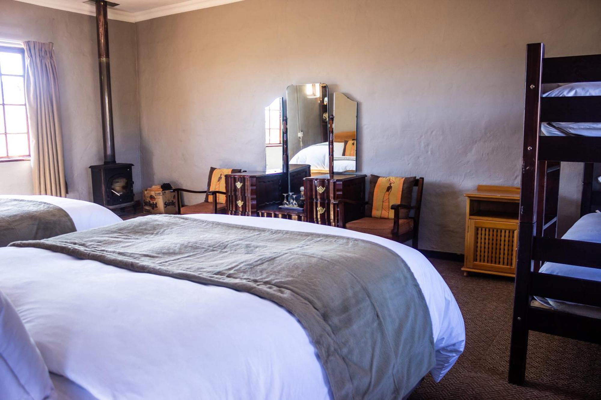 Sani Mountain Lodge Mokhotlong Ruang foto